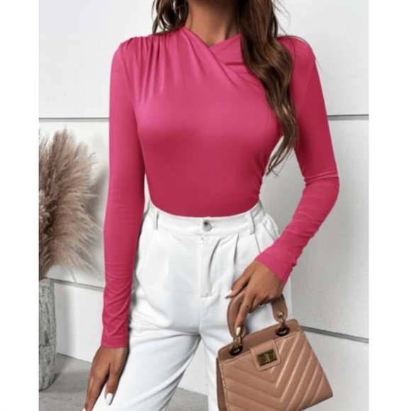 Luxe asymmetrical neck wrap detail top - Picture 5 of 15